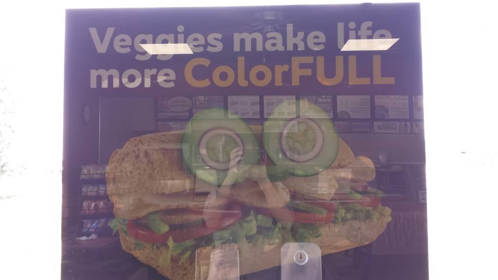 Subway | restaurant | 111 George King Blvd, Cape Canaveral, FL 32920, USA | 3217840727 OR +1 321-784-0727