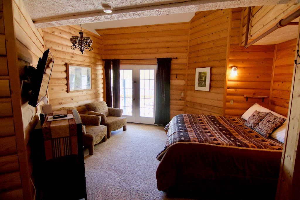 Hotel Frankfort & Restaurant | restaurant | 231 Main St, Frankfort, MI 49635, USA | 2313528090 OR +1 231-352-8090