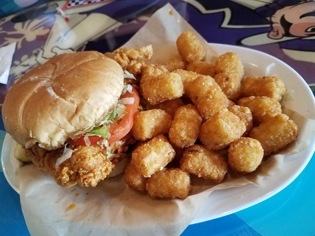 Hooters Dedham | restaurant | 850 Providence Hwy, Dedham, MA 02026, USA | 7813266600 OR +1 781-326-6600