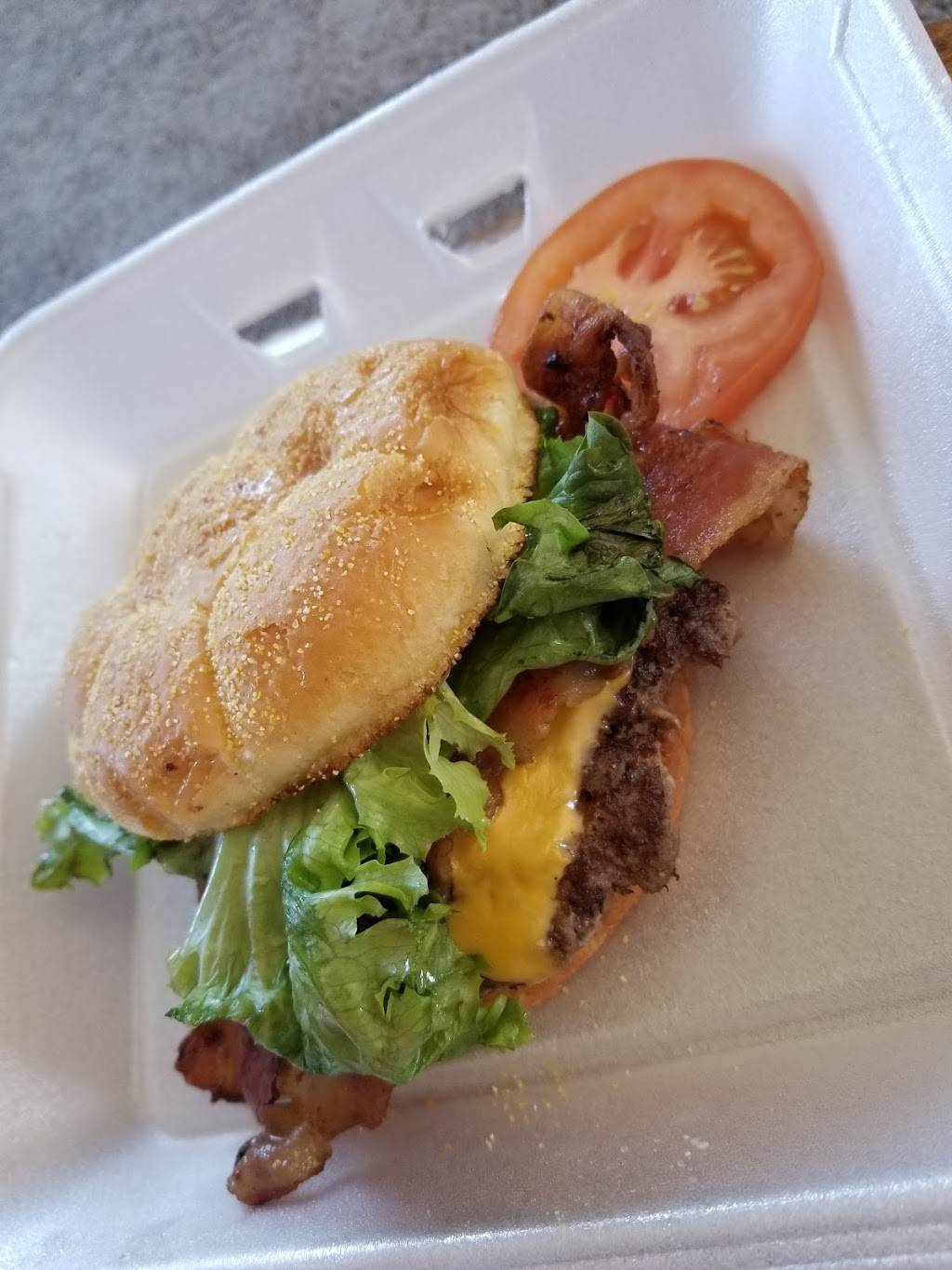 The Cabin Tavern | restaurant | 1749 Olympic Hwy S, Shelton, WA 98584, USA | 3608682305 OR +1 360-868-2305