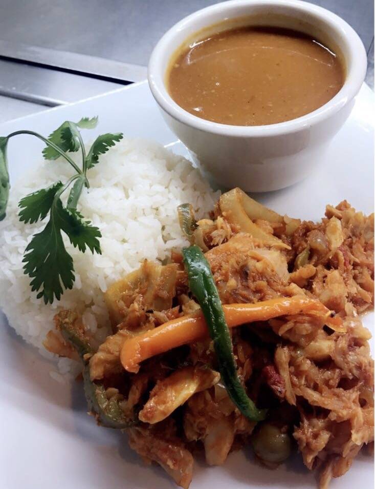 Club Valle | restaurant | 352 E Gun Hill Rd, Bronx, NY 10467, USA | 7187983755 OR +1 718-798-3755