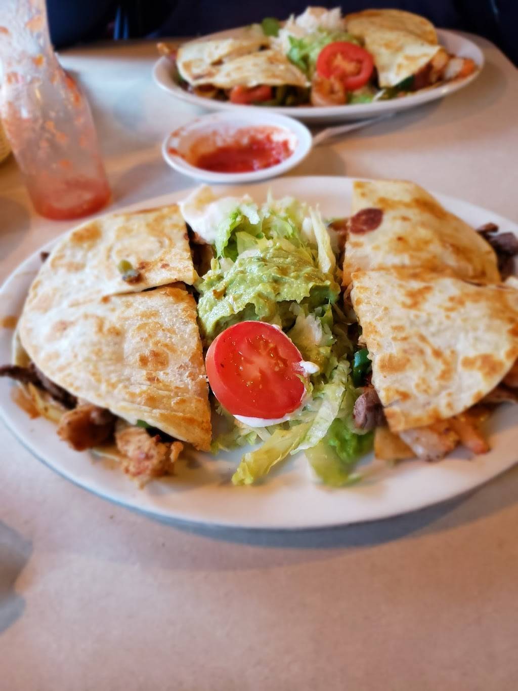 El Patron Authentic Mexican Restaurant | restaurant | 5811 Stage Rd, Bartlett, TN 38134, USA | 9013881022 OR +1 901-388-1022