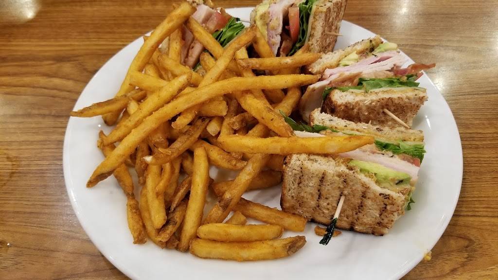 Dennys | restaurant | 2110 Birch Rd, Chula Vista, CA 91915, USA | 6195005724 OR +1 619-500-5724