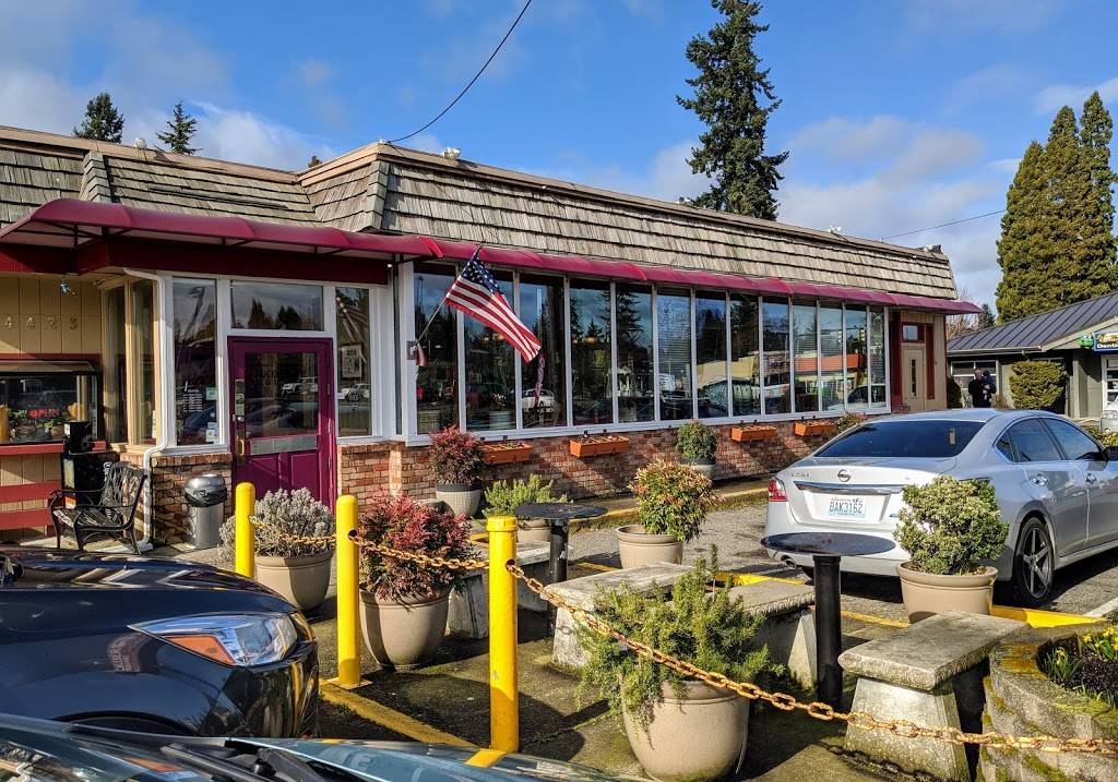 Huckleberry Square Restaurant | restaurant | 14423 Ambaum Blvd SW, Burien, WA 98166, USA | 2062467006 OR +1 206-246-7006