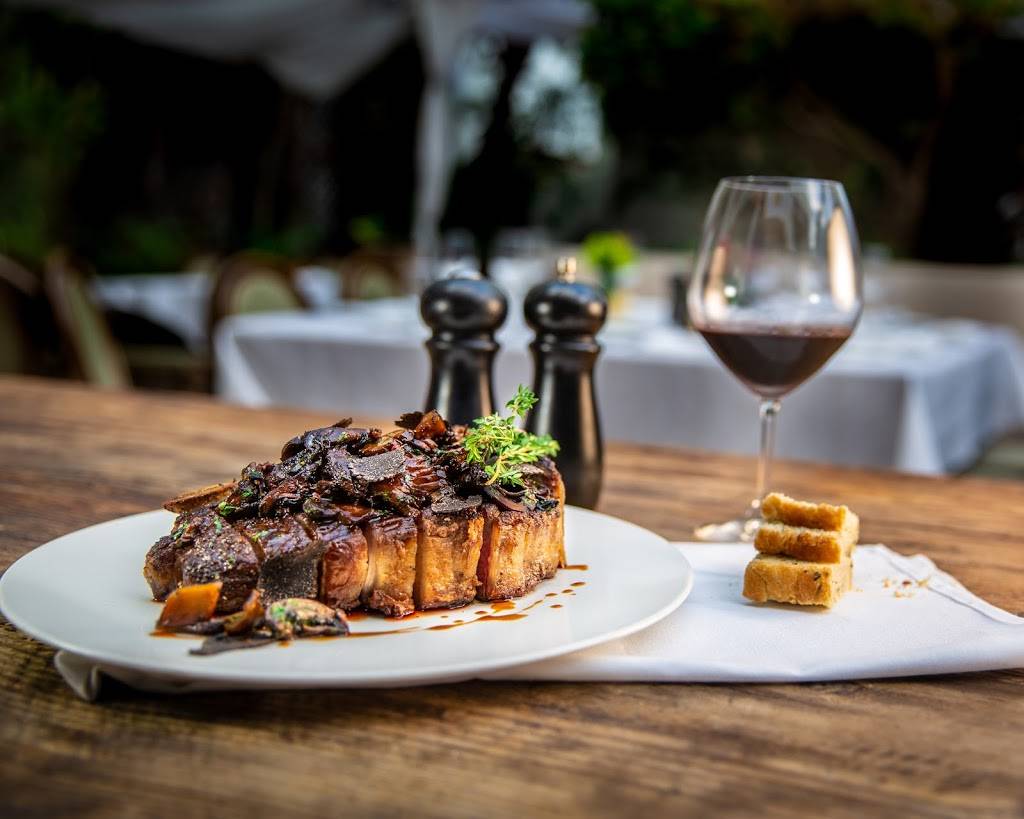 Villa Azur | restaurant | 309 23rd St, Miami Beach, FL 33139, USA | 3057638688 OR +1 305-763-8688