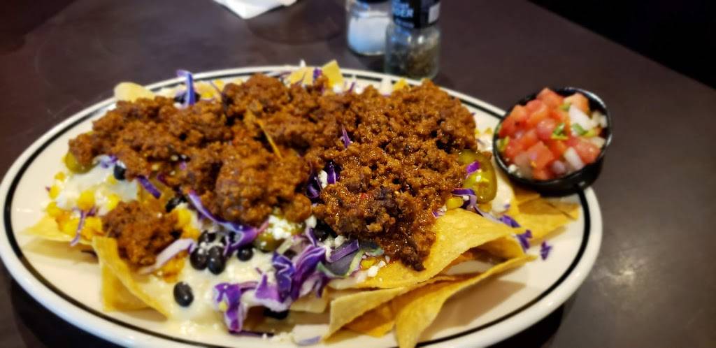 Marina Grill | restaurant | 18 Harnett St, Wilmington, NC 28401, USA | 9107697974 OR +1 910-769-7974