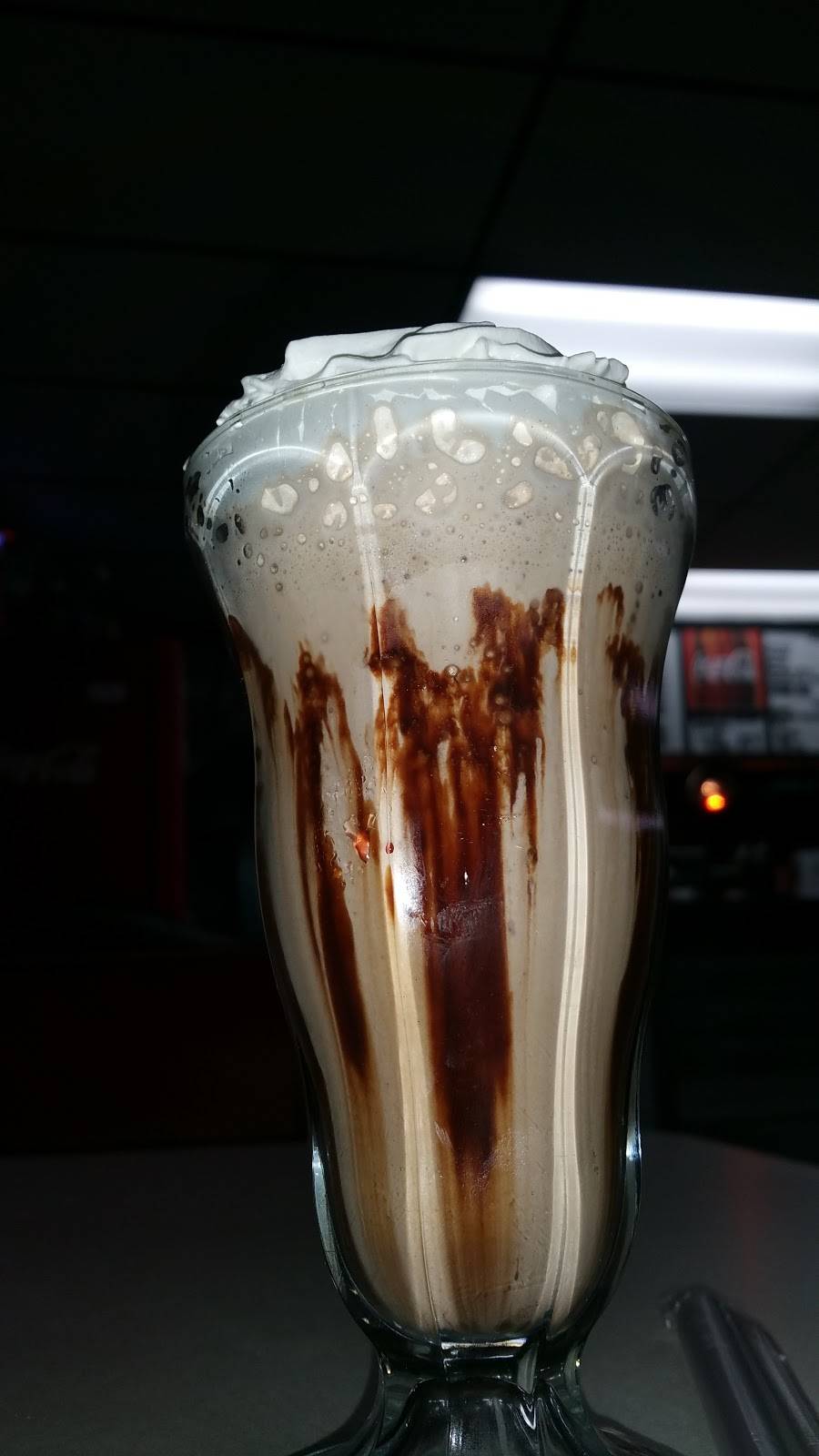 Mikes Diner | restaurant | 7358 State Hwy 87, Little Cypress, TX 77632, USA | 4093304422 OR +1 409-330-4422