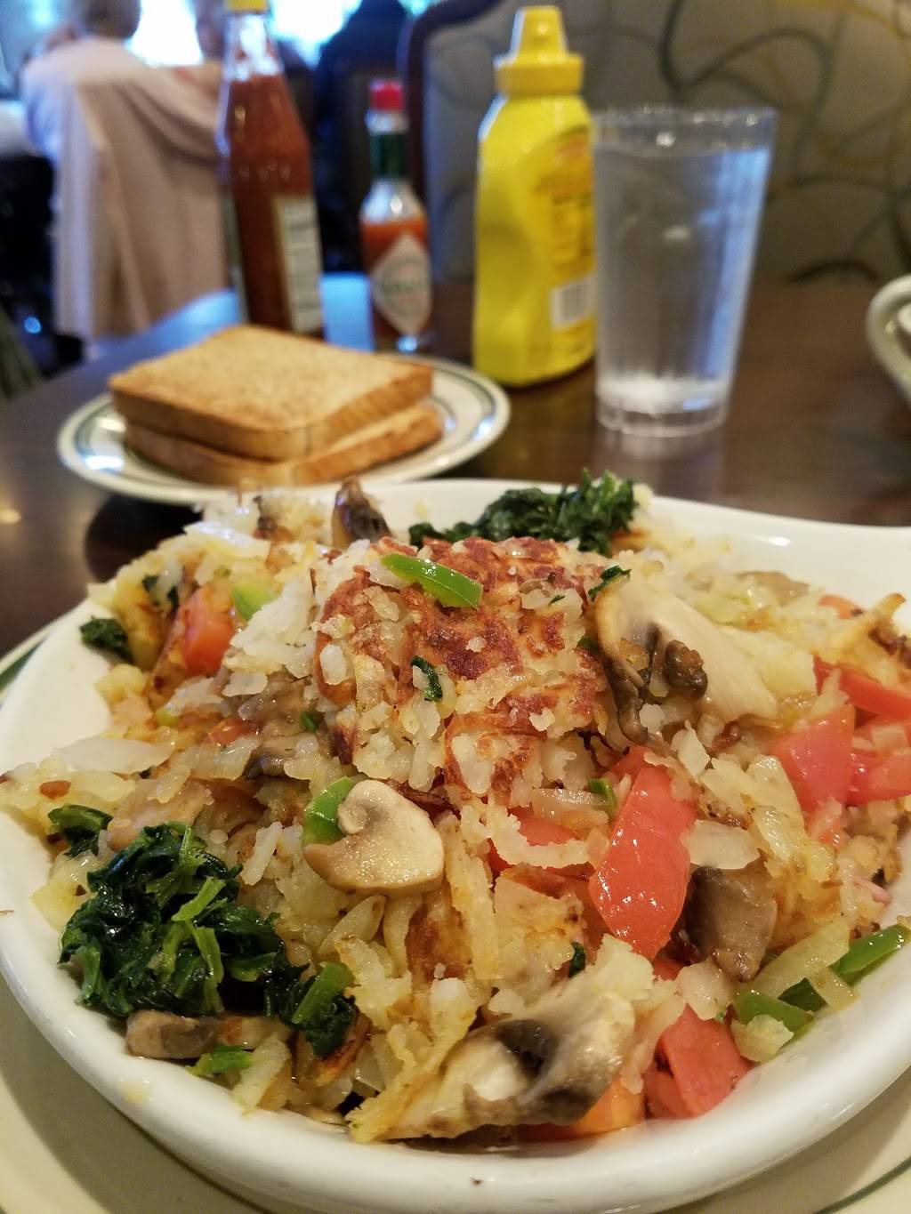 Diamands Family Restaurant | restaurant | 3000 Plainfield Rd, Joliet, IL 60435, USA | 8154361070 OR +1 815-436-1070