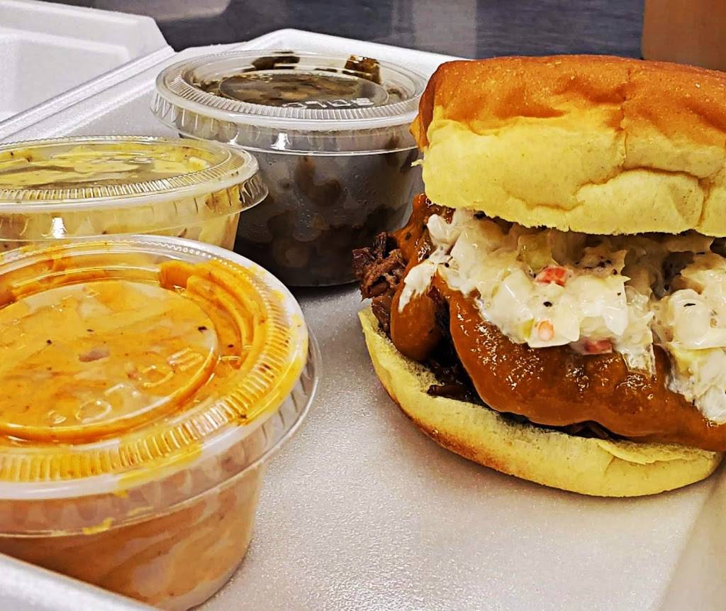 Smoked Up Sauced Out | restaurant | 616 D St, South Charleston, WV 25303, USA | 3044379765 OR +1 304-437-9765