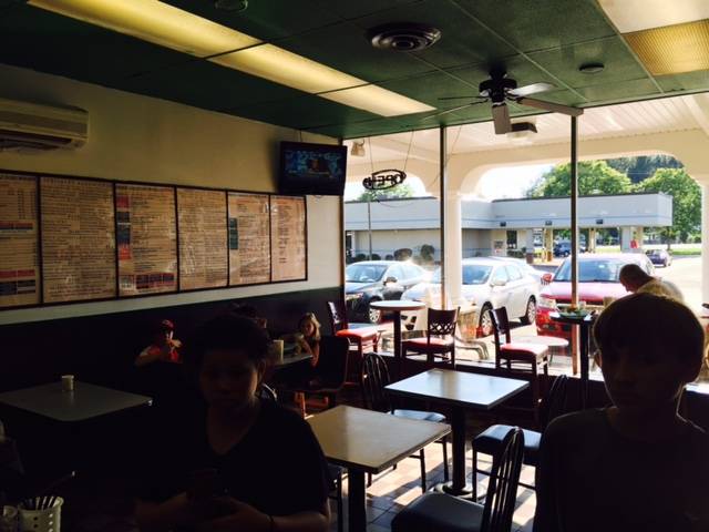 Antonios Liverpool Pizzeria | restaurant | 7608 Oswego Rd, Liverpool, NY 13090, USA | 3156220045 OR +1 315-622-0045