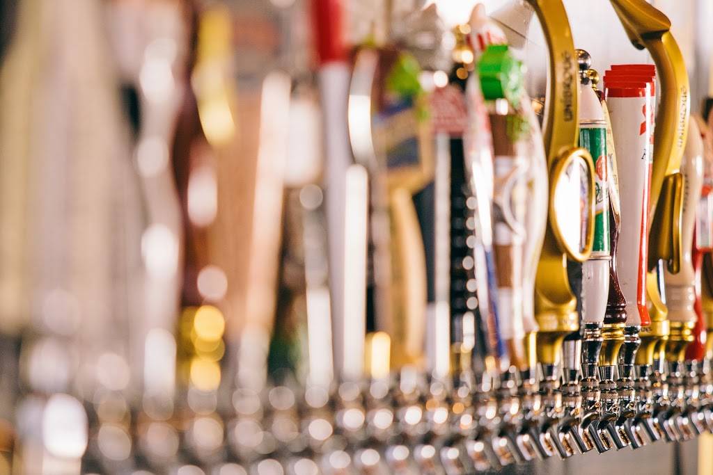 Hurry Back | restaurant | 2212 Elliston Pl, Nashville, TN 37203, USA | 6159150764 OR +1 615-915-0764