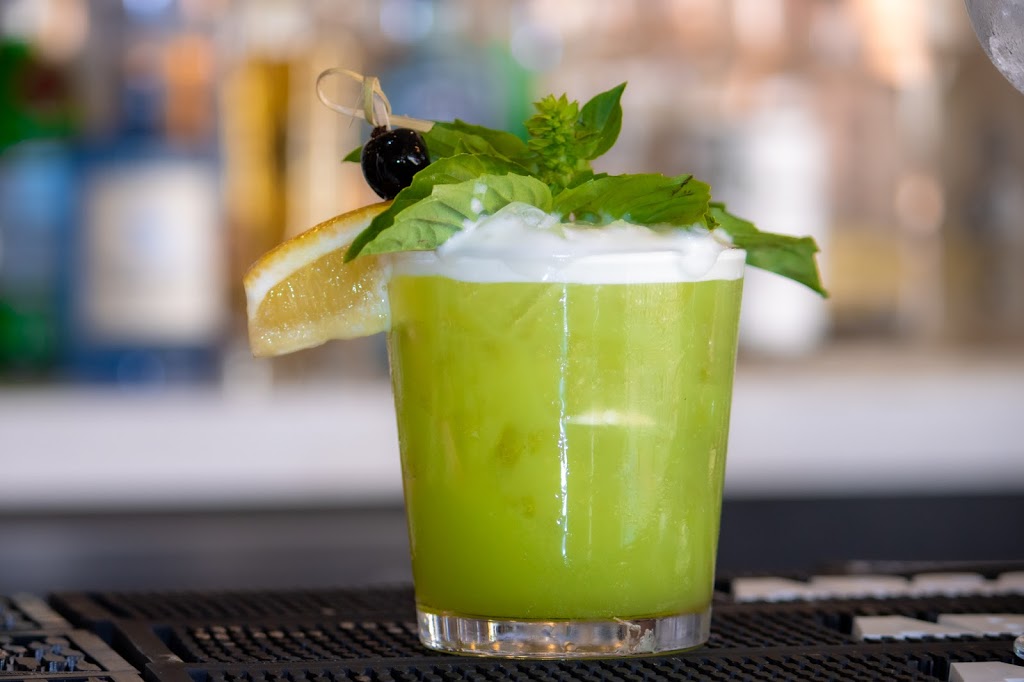 The Farehouse Market | restaurant | 600 W Chicago Ave, Chicago, IL 60654, USA | 6303764800 OR +1 630-376-4800