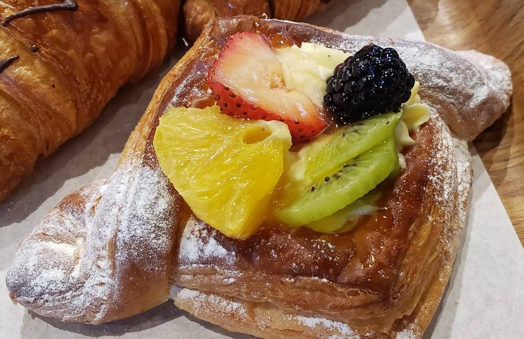 Paris Baguette | bakery | 1698 Hostetter Rd M, San Jose, CA 95131, USA | 4085738888 OR +1 408-573-8888