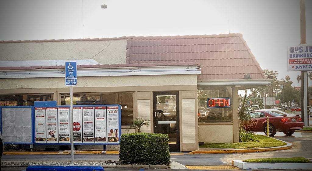 Gus Jr | restaurant | 295 E Redlands Blvd, San Bernardino, CA 92408, USA | 9098258219 OR +1 909-825-8219