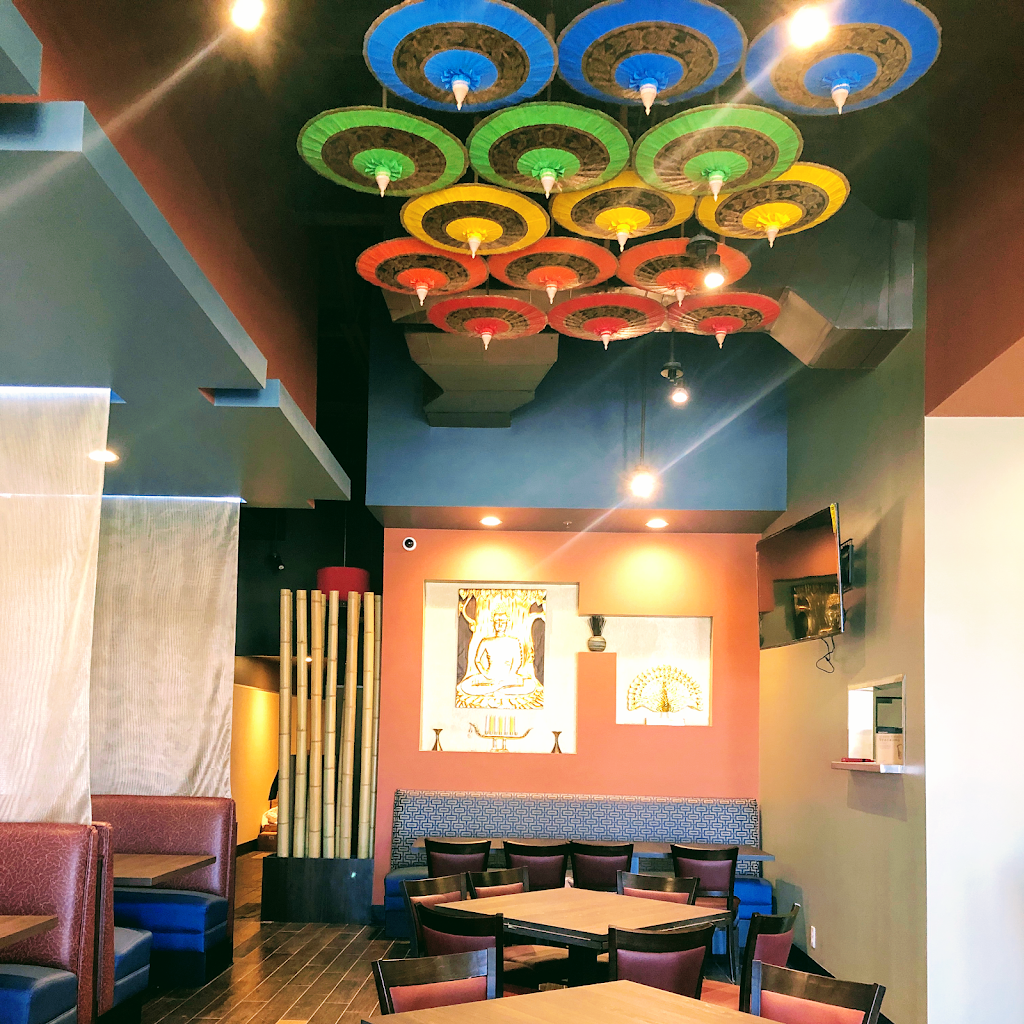 Silver Thai Cuisine The Colony | restaurant | 4940 TX-121 Ste 125, The Colony, TX 75056, USA | 4698884209 OR +1 469-888-4209