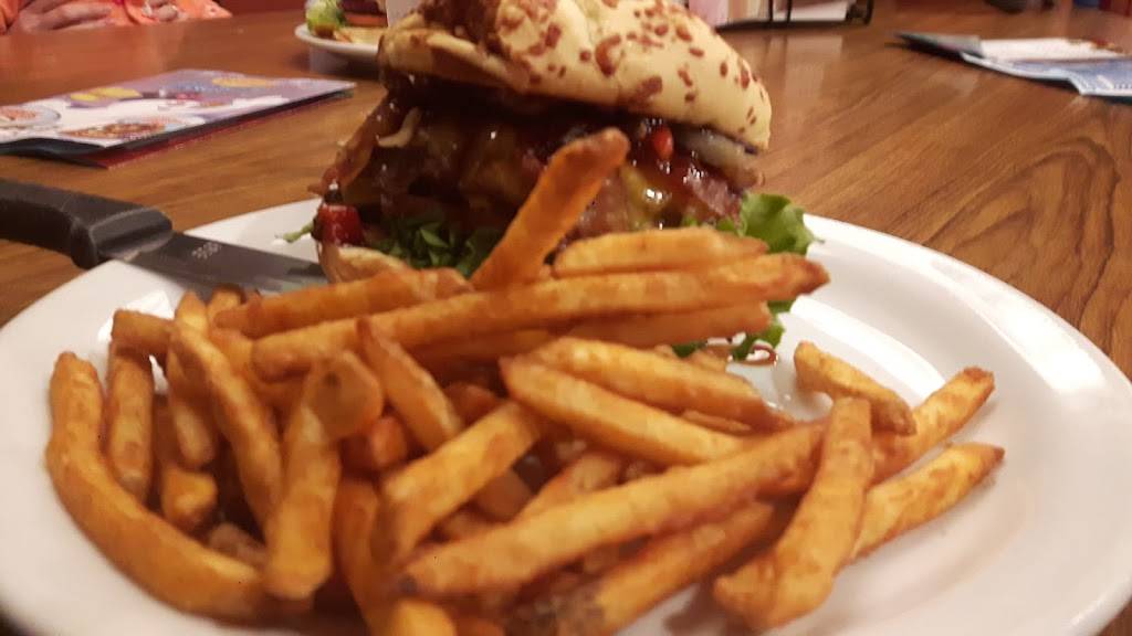 Dennys | restaurant | 1135 S Main St, Manteca, CA 95336, USA | 2098232555 OR +1 209-823-2555