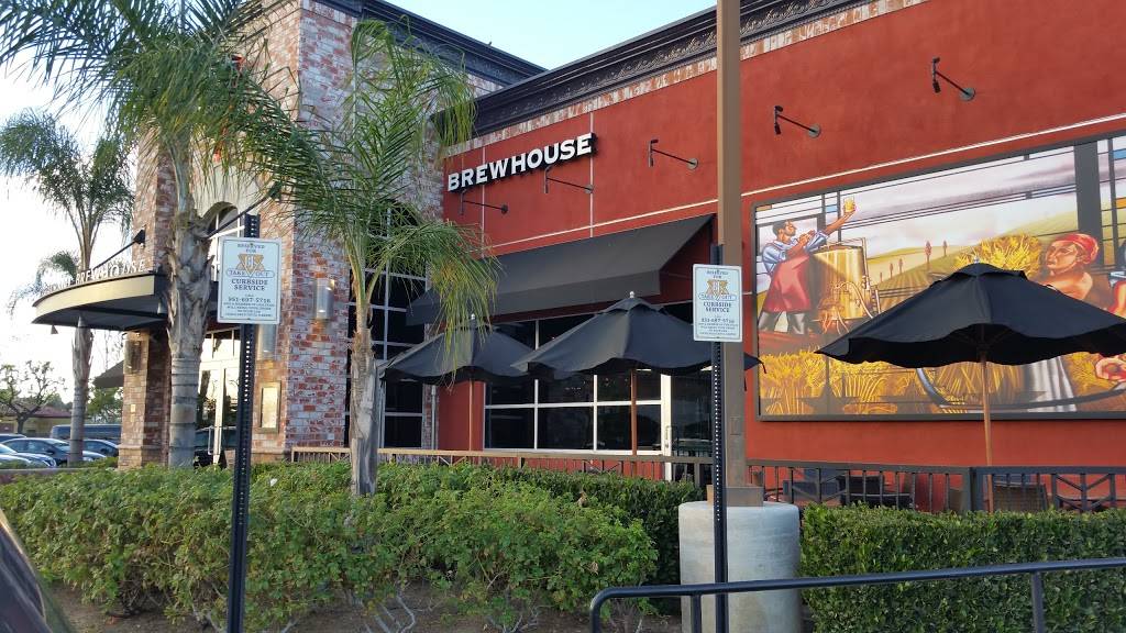 BJs Restaurant & Brewhouse | restaurant | 22920 Centerpoint Dr, Moreno Valley, CA 92553, USA | 9515719370 OR +1 951-571-9370