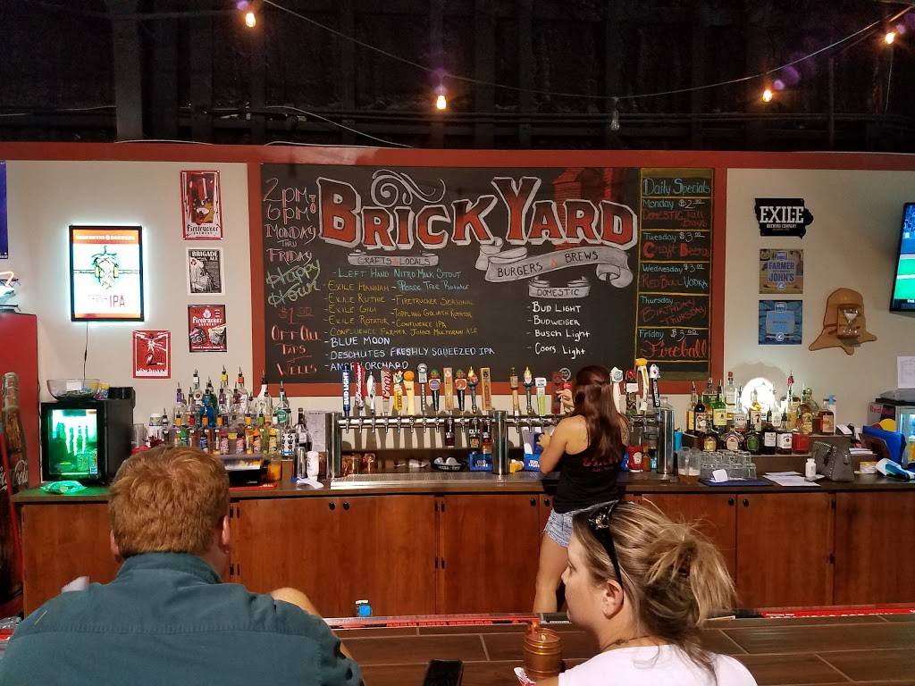 Brickyard Burgers & Brews | restaurant | 1802 Greene St, Adel, IA 50003, USA | 5159934200 OR +1 515-993-4200