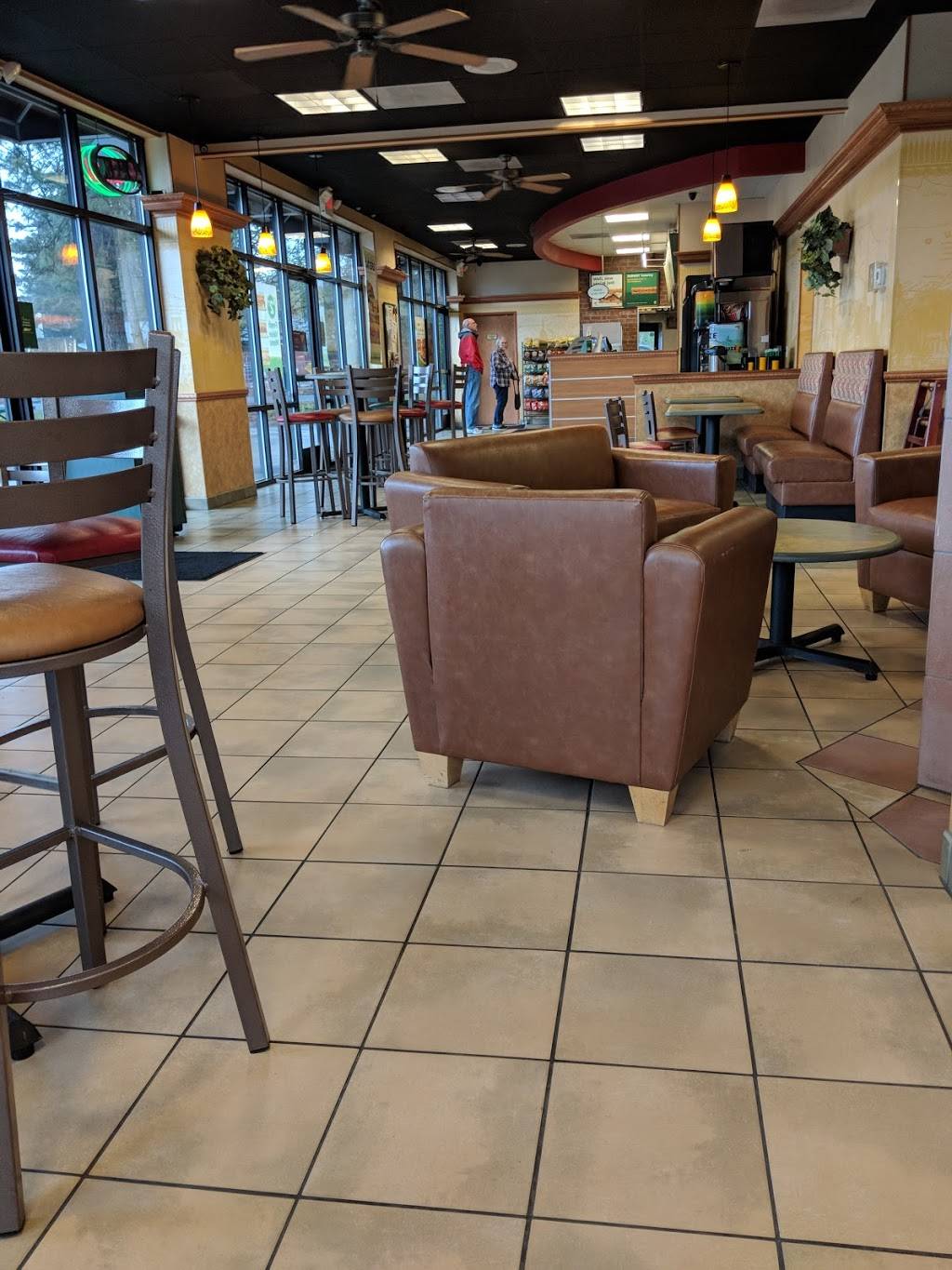 Subway | meal takeaway | 5765 Commercial St SE, Salem, OR 97306, USA | 5033642991 OR +1 503-364-2991