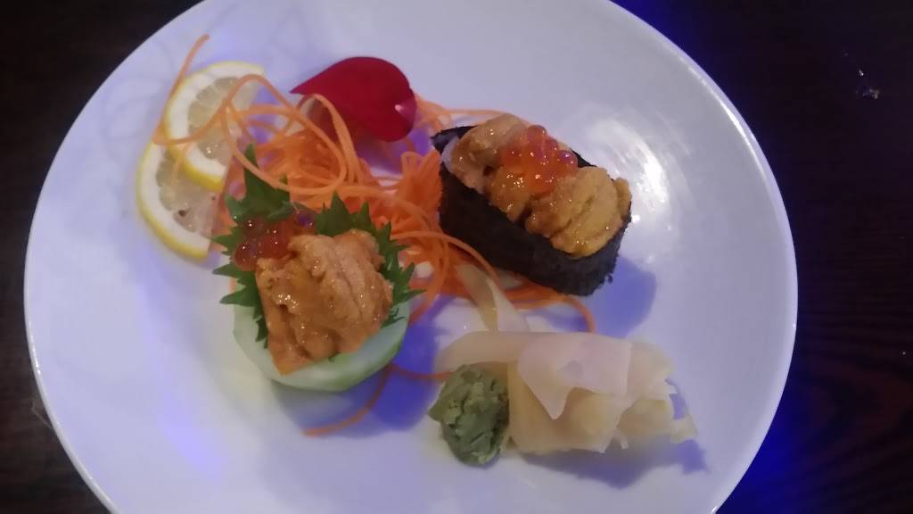 Sakura Hibachi & Sushi | restaurant | 829 W Baltimore Pike, West Grove, PA 19390, USA | 6108695588 OR +1 610-869-5588