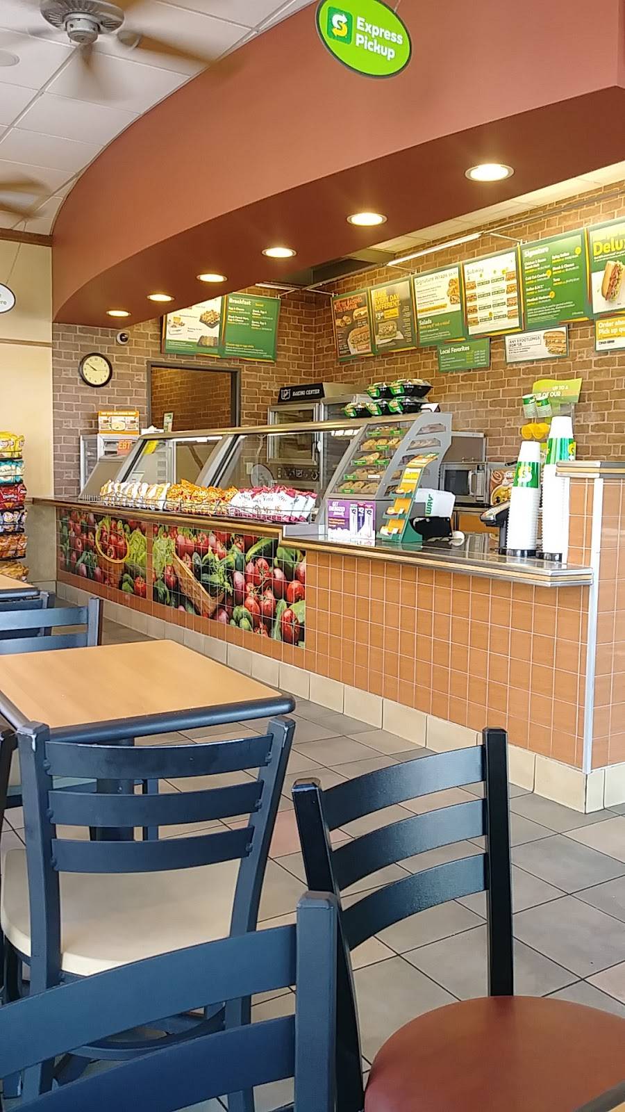Subway Restaurants | restaurant | 6805 N 19th Ave #125, Phoenix, AZ 85015, USA | 6028410726 OR +1 602-841-0726