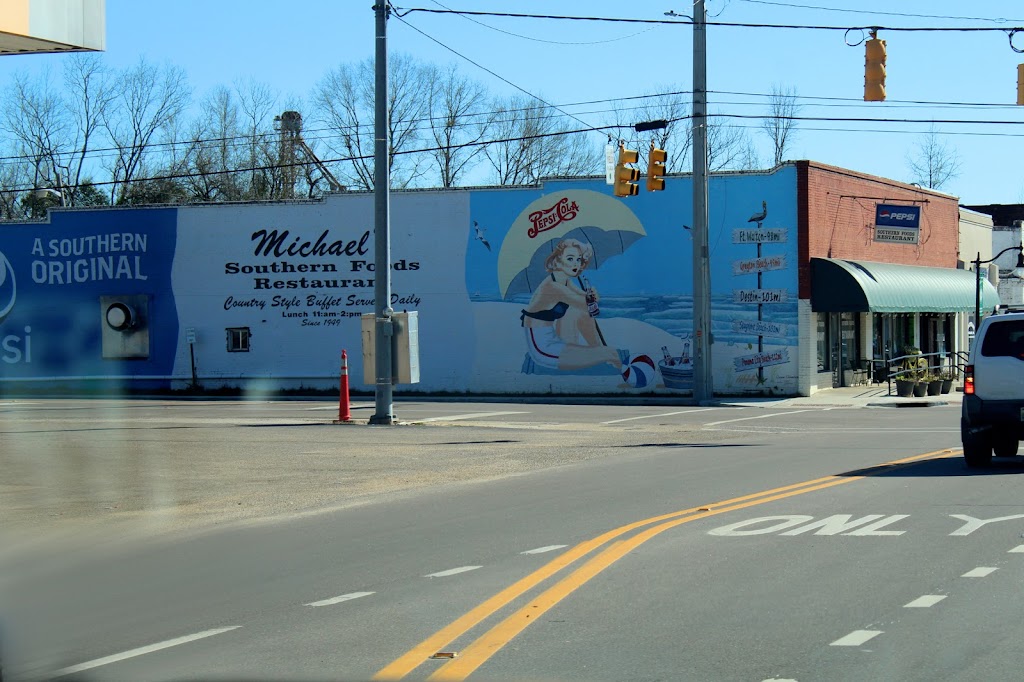 Michaels Southern Foods | restaurant | 9451 S Main St, Brantley, AL 36009, USA | 3345273939 OR +1 334-527-3939