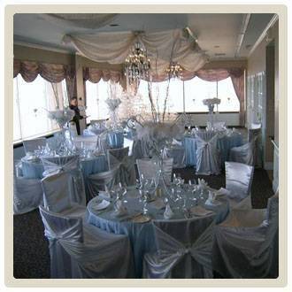 Windsor Club | restaurant | 2072 Riverside Dr E, Windsor, ON N8Y 4S5, Canada | 5192581465 OR +1 519-258-1465