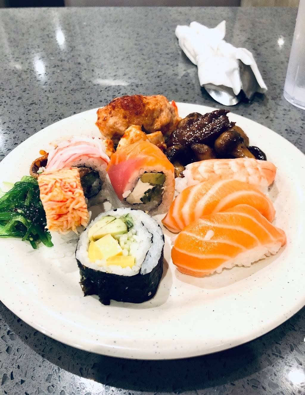 Yum Yum Seafood Buffet ???? and Grill | restaurant | 4300 Florin Rd, Sacramento, CA 95823, USA | 9162722997 OR +1 916-272-2997