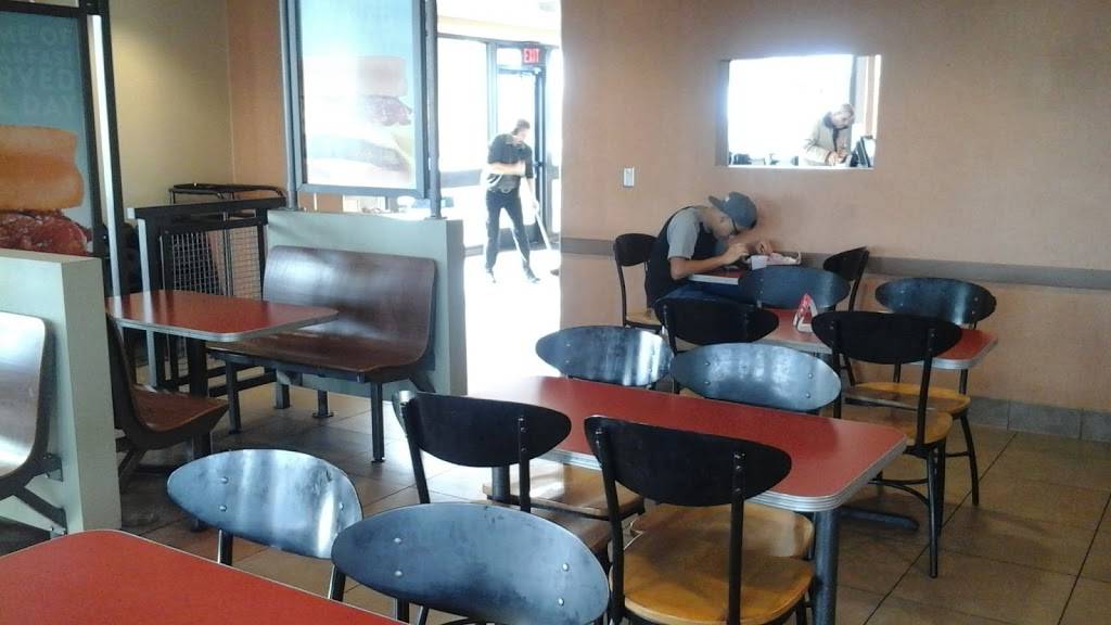 Jack in the Box | restaurant | 10621 N 43rd Ave, Phoenix, AZ 85029, USA | 6024394843 OR +1 602-439-4843