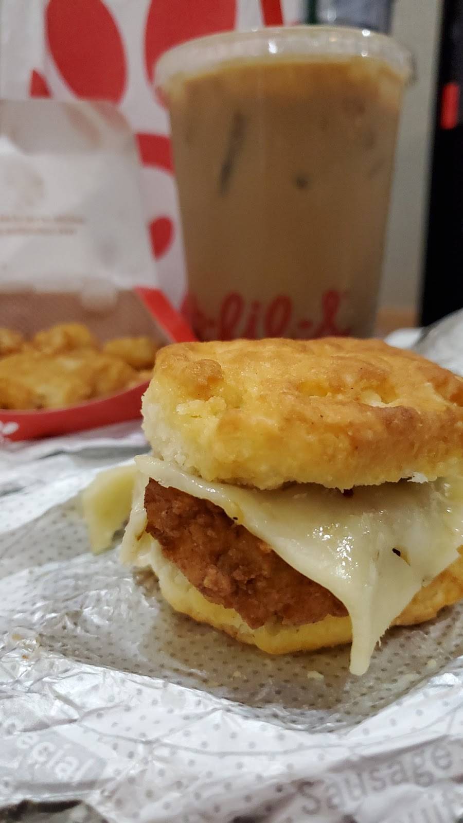 Chick-fil-A | restaurant | 1913 5th Ave N, Birmingham, AL 35203, USA | 2053246161 OR +1 205-324-6161
