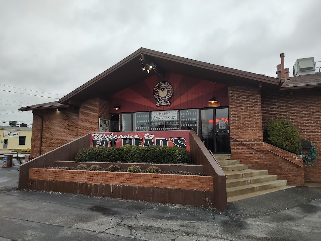 Fat Heads Brewery & Saloon | restaurant | 24581 Lorain Rd, North Olmsted, OH 44070, USA | 4408011001 OR +1 440-801-1001
