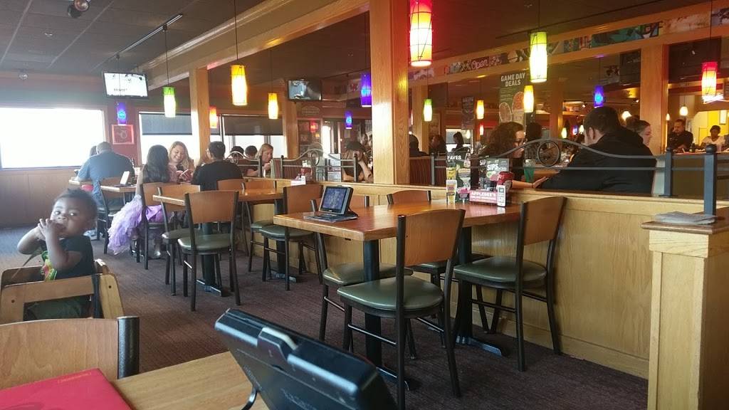 Applebees Grill + Bar | restaurant | 2024 Arden Way, Sacramento, CA 95825, USA | 9165645296 OR +1 916-564-5296