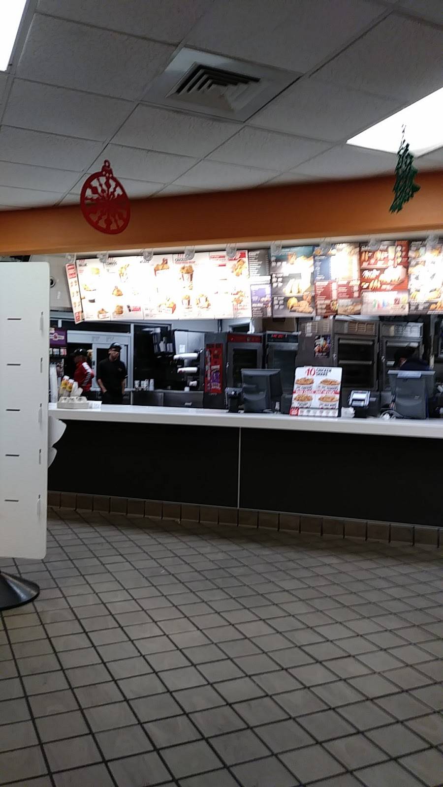 Taco Bell | restaurant | 3185 S John Young Pkwy, Kissimmee, FL 34746, USA | 4078708870 OR +1 407-870-8870