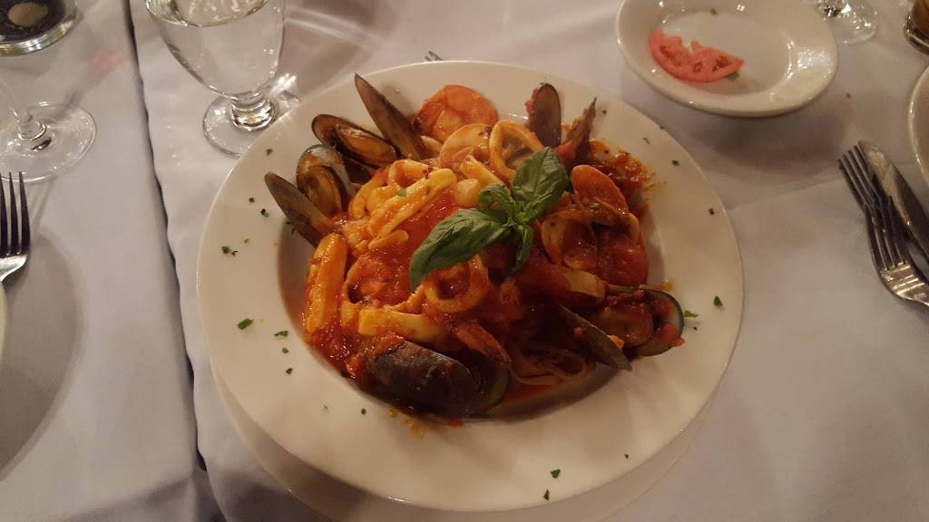 Prato Trattoria | restaurant | 1892 US-6, Carmel Hamlet, NY 10512, USA | 8452256914 OR +1 845-225-6914