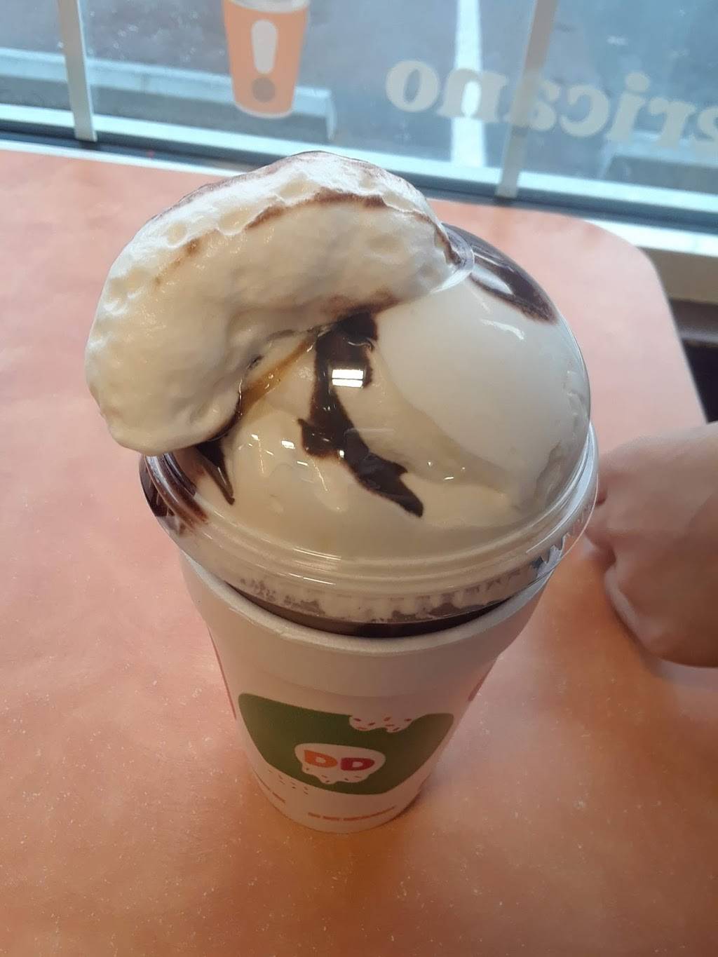 Dunkin | bakery | 684 Centre St, Jamaica Plain, MA 02130, USA | 6175241584 OR +1 617-524-1584