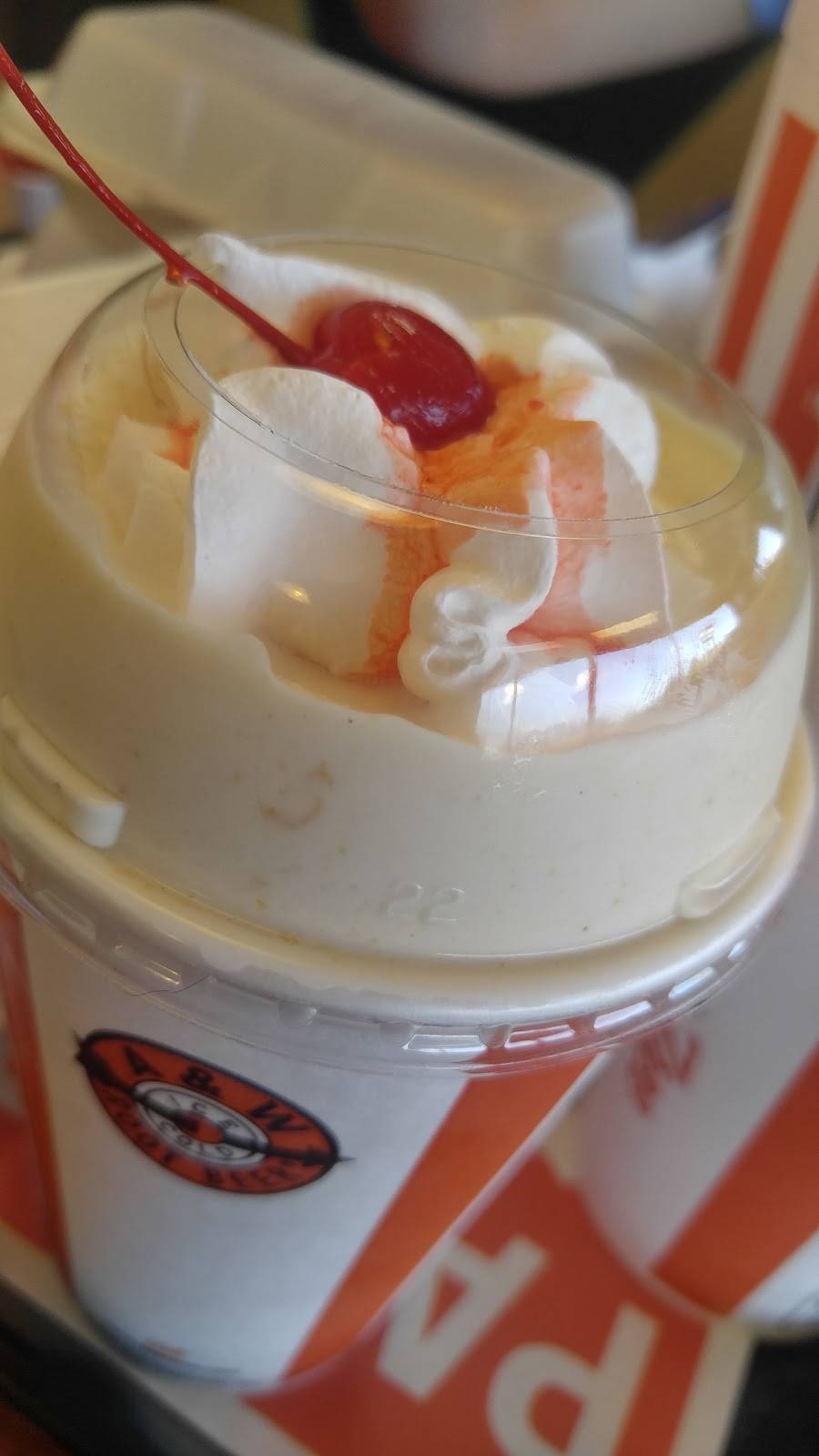 A&W Restaurant | restaurant | 1200 N Monroe St, Monroe, MI 48162, USA | 7342423330 OR +1 734-242-3330