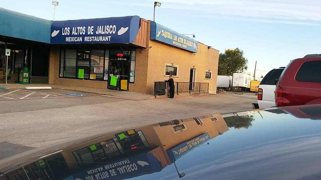 Taqueria Los Altos De Jalisco | restaurant | 6012 Abrams Rd # 102, Dallas, TX 75231, USA | 2143616769 OR +1 214-361-6769
