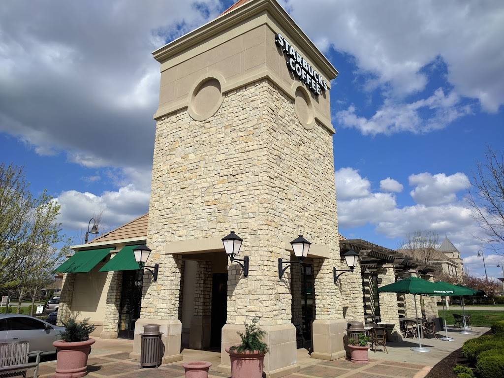 Starbucks | cafe | 13480 Briar St, Leawood, KS 66209, USA | 9132390902 OR +1 913-239-0902