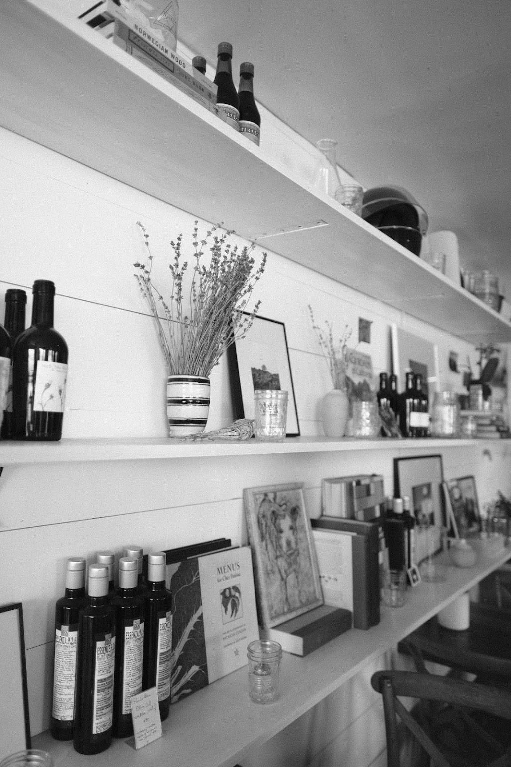 All Time | restaurant | 2040 Hillhurst Ave, Los Angeles, CA 90027, USA | 3236603868 OR +1 323-660-3868