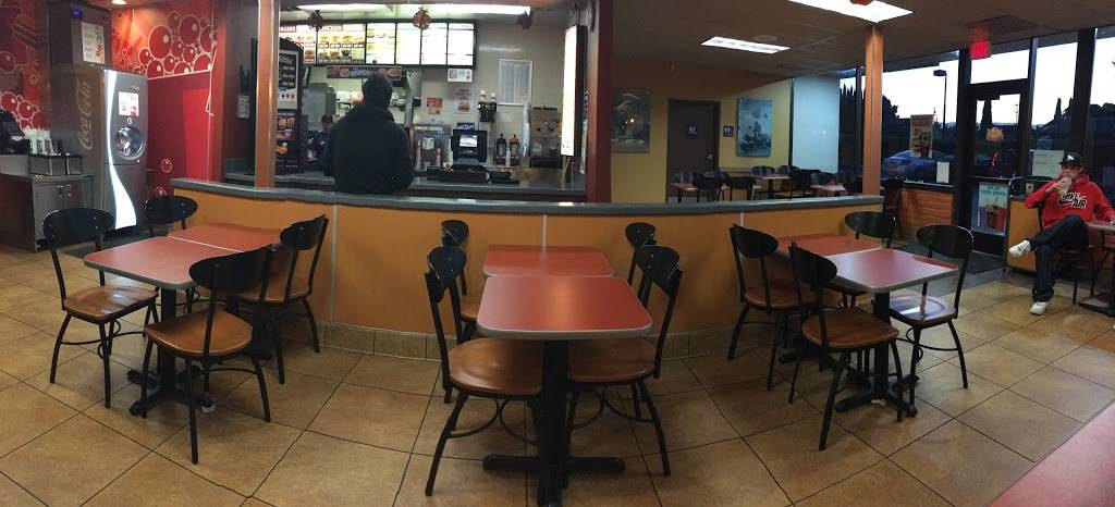 Jack in the Box | restaurant | 1558 W San Carlos St, San Jose, CA 95126, USA | 4082939605 OR +1 408-293-9605