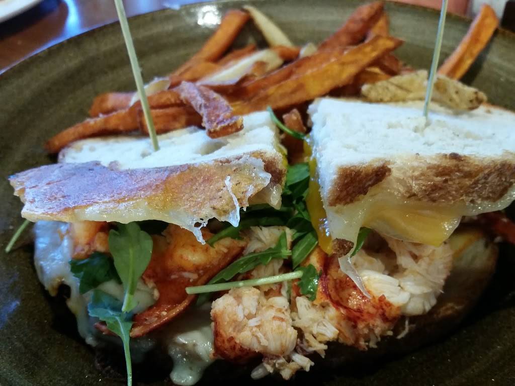 Nelsons | restaurant | 100 Terranea Way, Rancho Palos Verdes, CA 90275, USA | 3102652702 OR +1 310-265-2702