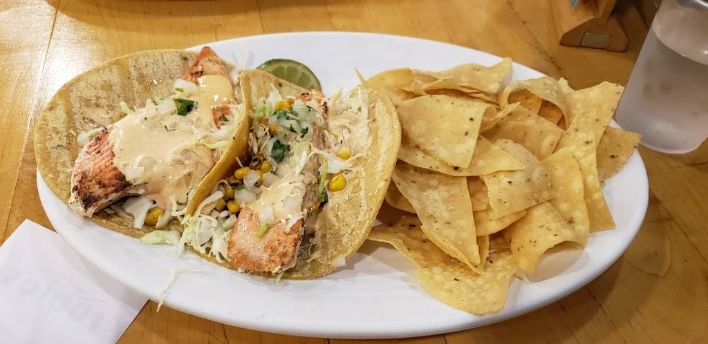 Rubios Coastal Grill | restaurant | 7530 Fay Ave, La Jolla, CA 92037, USA | 8584540068 OR +1 858-454-0068