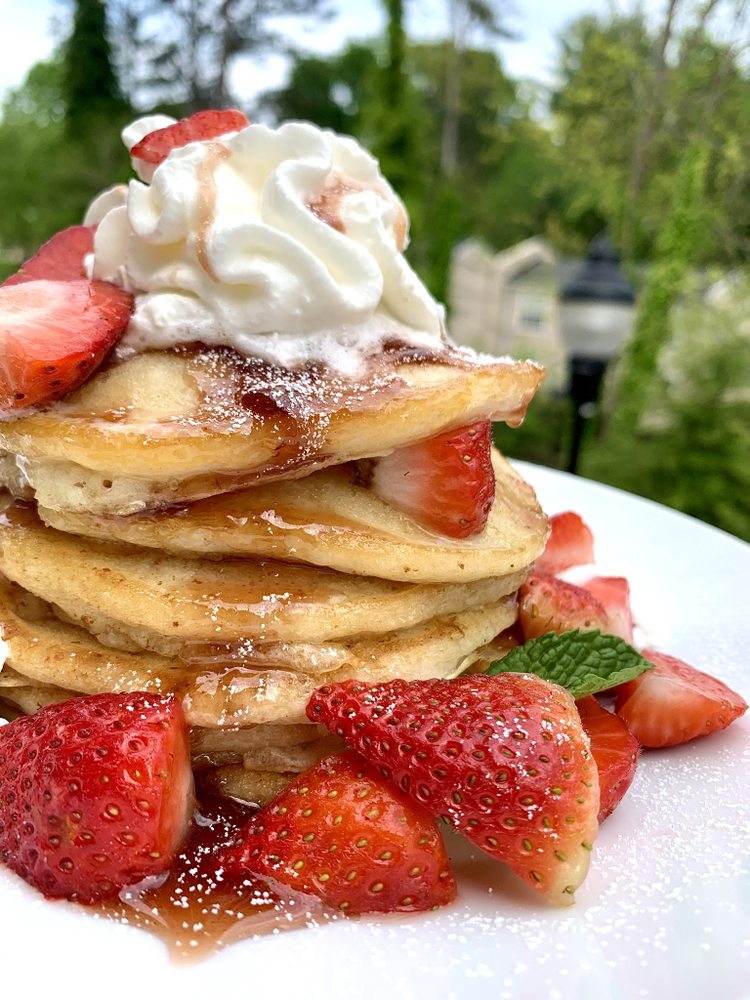 Love at First Bite ATL Brunch | restaurant | 1800 Jonesboro Rd SE Suite D, Atlanta, GA 30315, USA | 6788519548 OR +1 678-851-9548