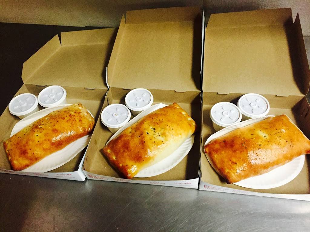 Vinnys Italian Grill | restaurant | 241 Connor Dr #1, Charlottesville, VA 22911, USA | 4349734055 OR +1 434-973-4055