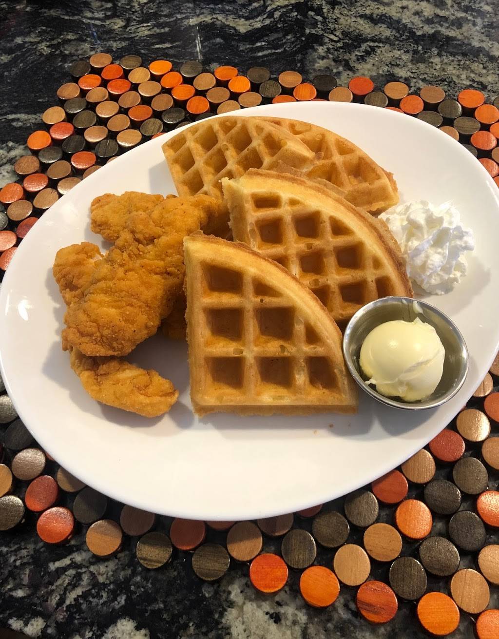 Tropical Diner | restaurant | 628 Trapelo Rd, Belmont, MA 02478, USA | 6174159182 OR +1 617-415-9182