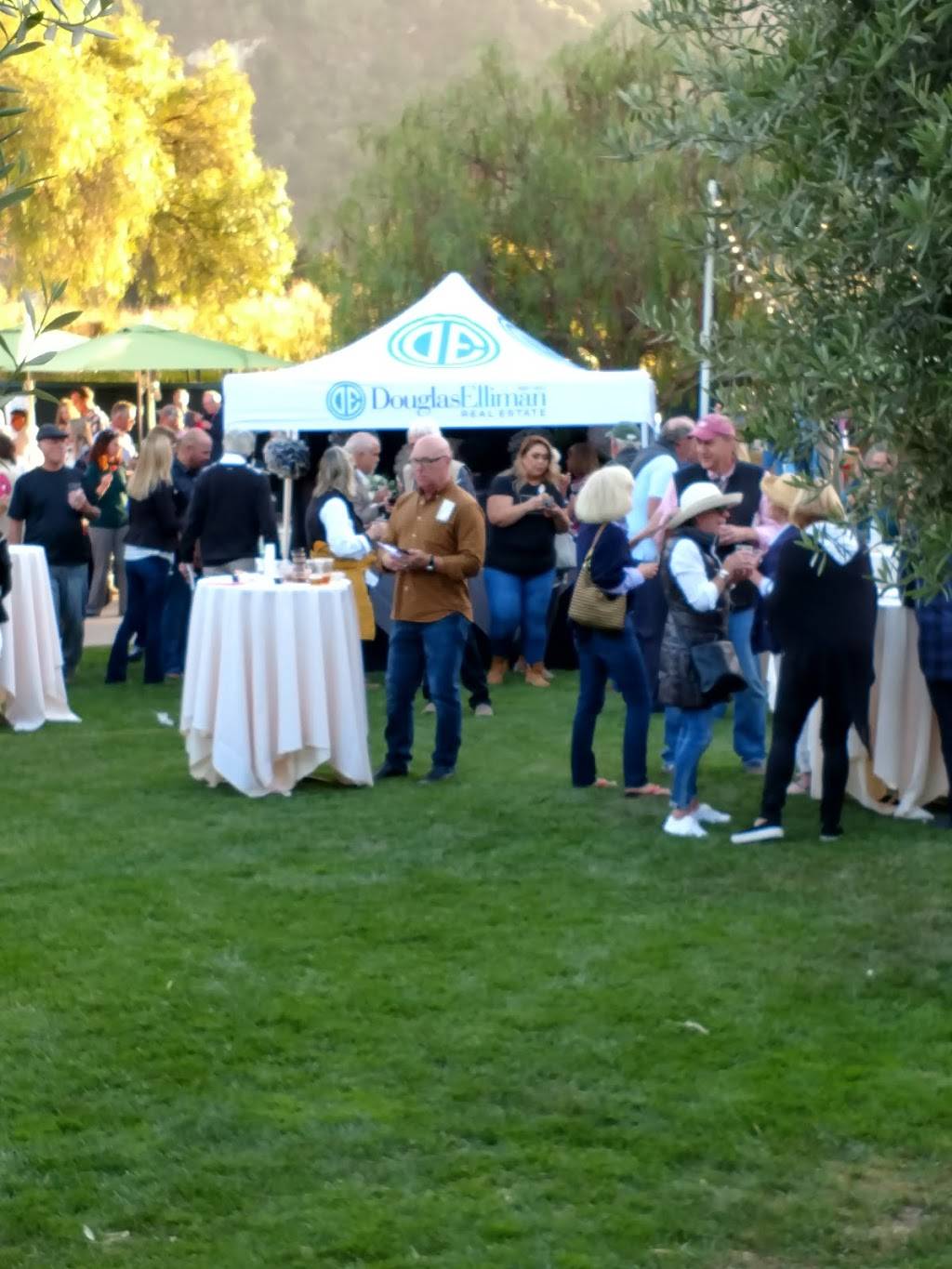 River Ranch Café | restaurant | 1 Old Ranch Rd, Carmel-By-The-Sea, CA 93923, USA | 8664055037 OR +1 866-405-5037