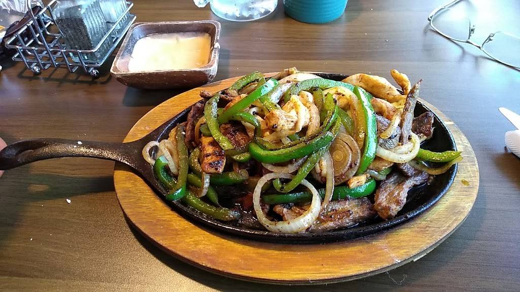 Rincon Catracho | restaurant | 3324 Williamson Rd, Roanoke, VA 24012, USA | 5403399605 OR +1 540-339-9605