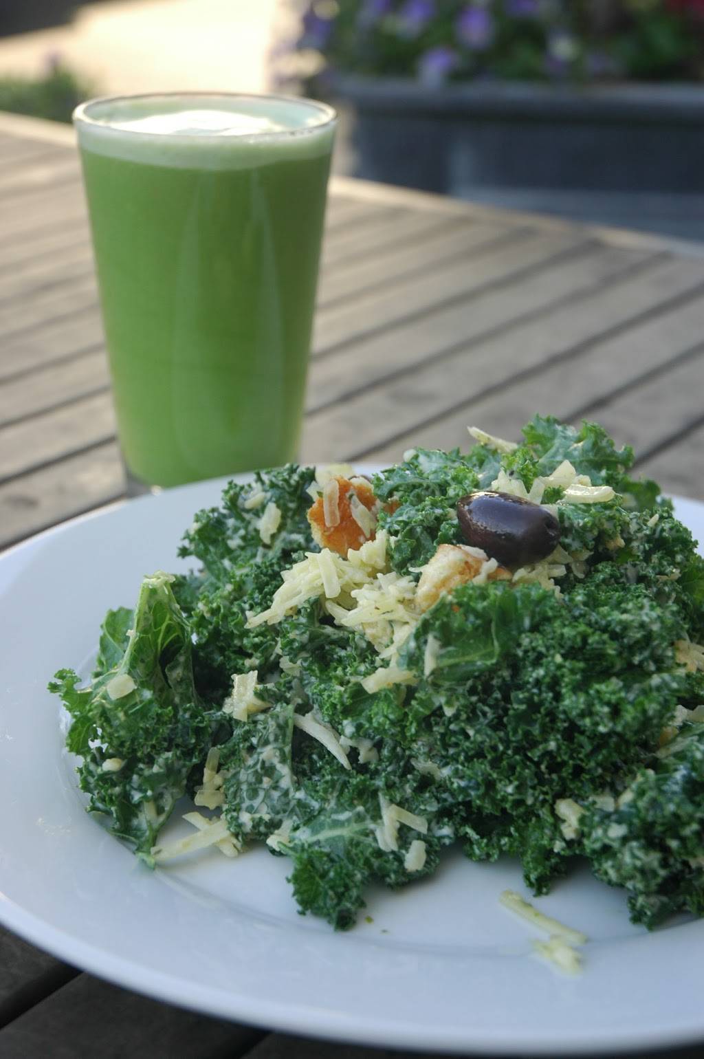 Saladelia @ Hock Plaza | restaurant | 2424 Erwin Rd #303, Durham, NC 27705, USA | 9194161400 OR +1 919-416-1400