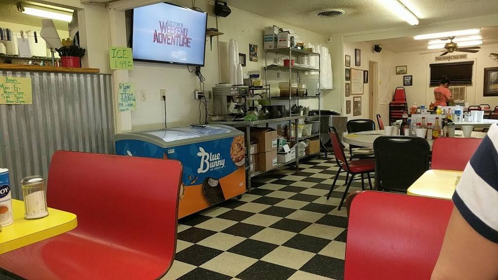 270 Charcoal Grill | restaurant | 216 Calumet Rd, Calumet, OK 73014, USA | 4058932552 OR +1 405-893-2552