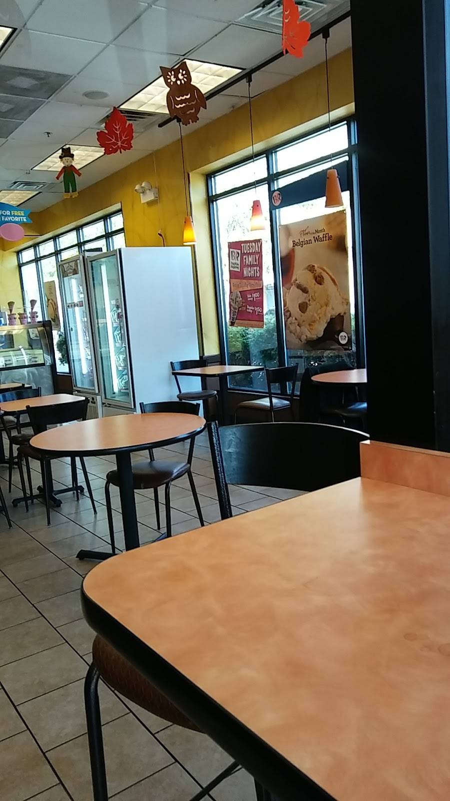 Dunkin Donuts | cafe | 9100 S Commercial Ave, Chicago, IL 60617, USA | 7732213991 OR +1 773-221-3991